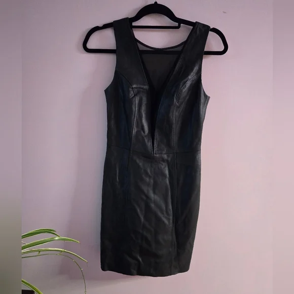 ASOS Elegant Black Sleeveless Dress sz 4 - Picture 1 of 3